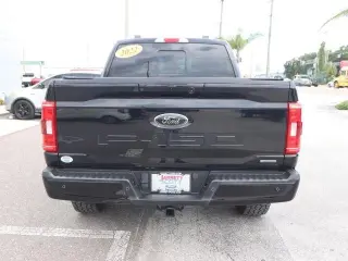 Ford F-150 2022 4x4 XLT 4p SuperCrew 5.5 ft. SB