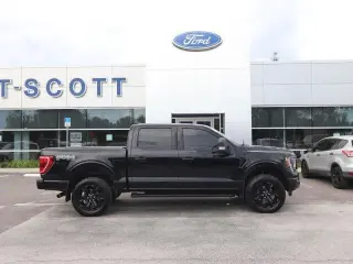 Ford F-150 2022 4x4 XLT 4p SuperCrew 5.5 ft. SB