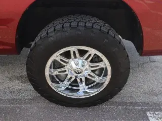 Ram 1500 2014 4x4 SLT 4p Cabina de Tripulacion 5.5 ft. SB Camioneta