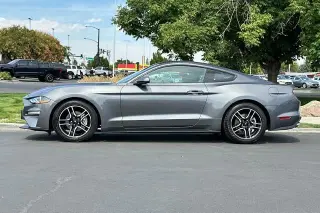 Ford Mustang 2021 EcoBoost 2p Fastback