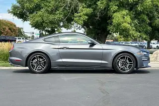 Ford Mustang 2021 EcoBoost 2p Fastback