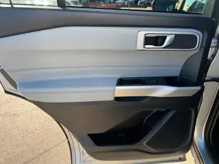 Ford Explorer 2024 AWD XLT 4p SUV