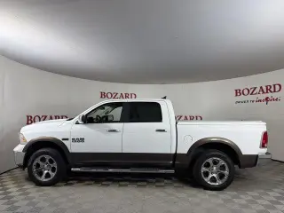 Ram 1500 2018 4x4 Laramie Crew Cab 4 puertas batea corta de 5.5 pies