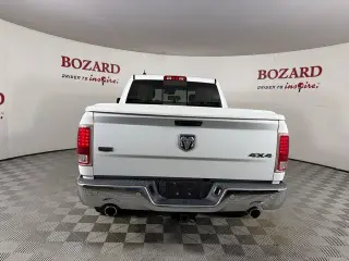 Ram 1500 2018 4x4 Laramie Crew Cab 4 puertas batea corta de 5.5 pies