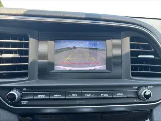 Hyundai ELANTRA 2019 SE Sedán 4p 6M