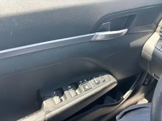 Hyundai ELANTRA 2019 SE Sedán 4p 6M