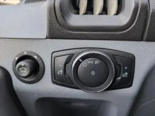 Ford Transit 2016 150 3p SWB techo bajo furgoneta de carga con puertas laterales para pasajeros 60/40