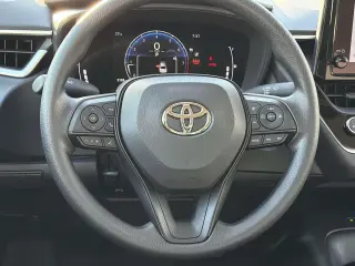 Toyota Corolla 2026 LE 4p Sedan