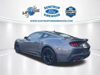 Ford Mustang 2024 GT 2dr Fastback