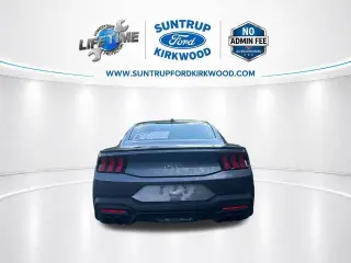 Ford Mustang 2024 GT 2dr Fastback