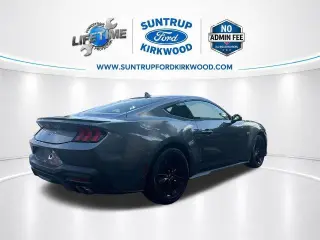 Ford Mustang 2024 GT 2dr Fastback