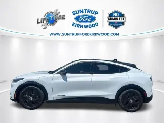 Ford Mustang Mach-E 2023 AWD California Route 1 4p SUV