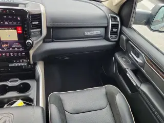 Ram 1500 2019 4x2 Laramie 4p Camioneta Cabina Extendida 6.4 ft. SB
