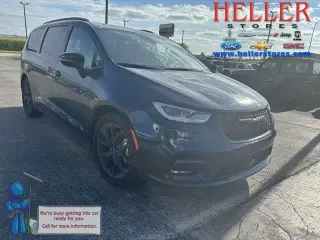 Chrysler Pacifica 2025 Limited 4dr Minivan