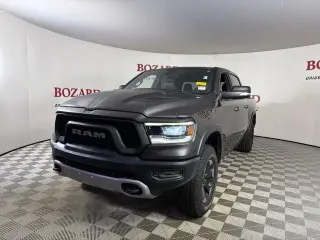 Ram 1500 2019 4x4 Rebel 4p Cabina Extendida 5.6 ft. SB Camioneta