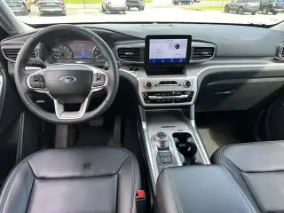 Ford Explorer 2023 AWD XLT 4p SUV
