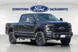 Ford F-250 Super Duty 2020 4x4 Lariat 4dr Crew Cab 6.8 ft. SB Camión