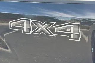 Ford F-250 Super Duty 2020 4x4 Lariat 4dr Crew Cab 6.8 ft. SB Camión