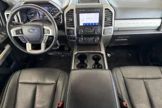 Ford F-250 Super Duty 2020 4x4 Lariat 4dr Crew Cab 6.8 ft. SB Camión