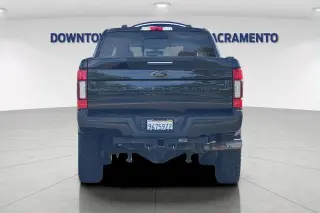 Ford F-250 Super Duty 2020 4x4 Lariat 4dr Crew Cab 6.8 ft. SB Camión