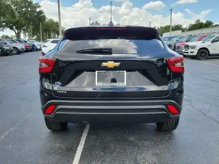 Chevrolet Trax 2025 LS 4p Crossover