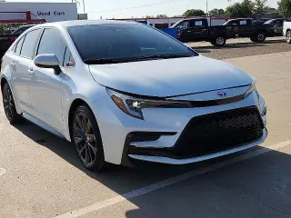 Toyota Corolla Hybrid 2025 SE 4p Sedan