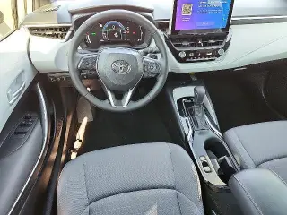 Toyota Corolla Hybrid 2025 SE 4p Sedan