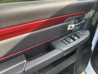 Ram 1500 2017 4x4 Rebel 4p Cabina Extendida 5.5 pies S Pickup