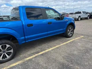 Ford F-150 2020 4x4 XL 4p SuperCrew 5.5 pies SB