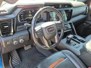 GMC Sierra 1500 2023 4x4 AT4 4p. Cabina Tripla 6,6 pies CB