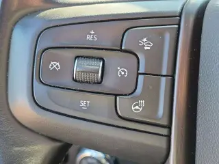 GMC Sierra 1500 2023 4x4 AT4 4p. Cabina Tripla 6,6 pies CB