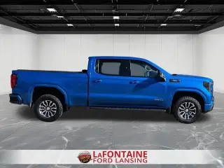 GMC Sierra 1500 2023 4x4 AT4 4p. Cabina Tripla 6,6 pies CB