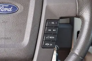 Ford F-150 2009 4x2 XLT 4p SuperCrew Styleside 5.5 ft. SB