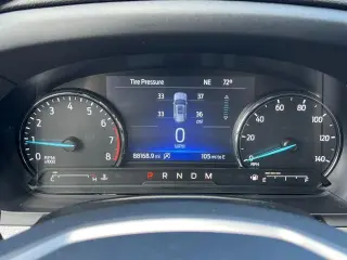 Ford Explorer 2021 XLT 4dr SUV AWD