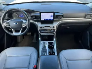 Ford Explorer 2021 XLT 4dr SUV AWD