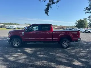 Ford F-250 Super Duty 2019 4x4 XLT 4dr Crew Cab 8 ft. LB Pickup