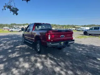 Ford F-250 Super Duty 2019 4x4 XLT 4dr Crew Cab 8 ft. LB Pickup