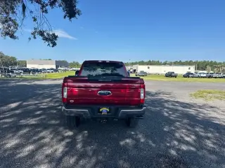 Ford F-250 Super Duty 2019 4x4 XLT 4dr Crew Cab 8 ft. LB Pickup