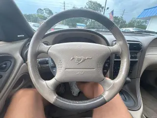 Ford Mustang 2002 Deluxe 2dr Convertible