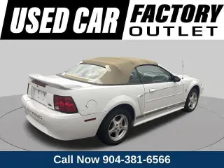 Ford Mustang 2002 Deluxe 2dr Convertible