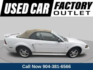 Ford Mustang 2002 Deluxe 2dr Convertible