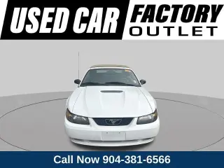 Ford Mustang 2002 Deluxe 2dr Convertible