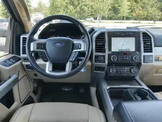 Ford F-250 Super Duty 2021 4x4 Lariat 4p Camión Cabina Doble