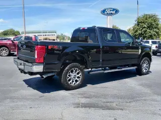 Ford F-250 Super Duty 2021 4x4 Lariat 4p Camión Cabina Doble