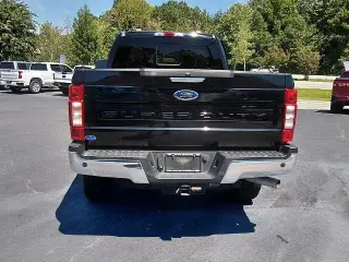 Ford F-250 Super Duty 2021 4x4 Lariat 4p Camión Cabina Doble