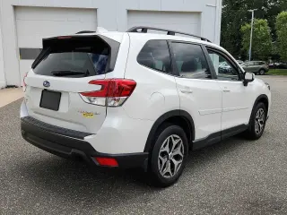 Subaru Forester 2023 AWD Premium 4dr Crossover