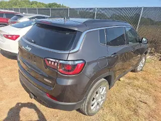 Jeep Compass 2023 4x4 Latitude Lux 4p SUV