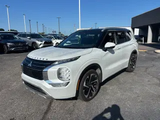 Mitsubishi Outlander 2024 AWD SEL 4p SUV