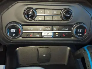 Ford Bronco 2023 4x4 Badlands Advanced 4p SUV