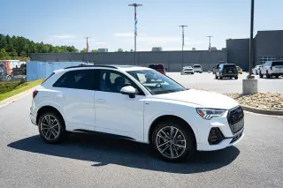 Audi Q3 2025 AWD quattro S line Premium 45 TFSI 4p SUV